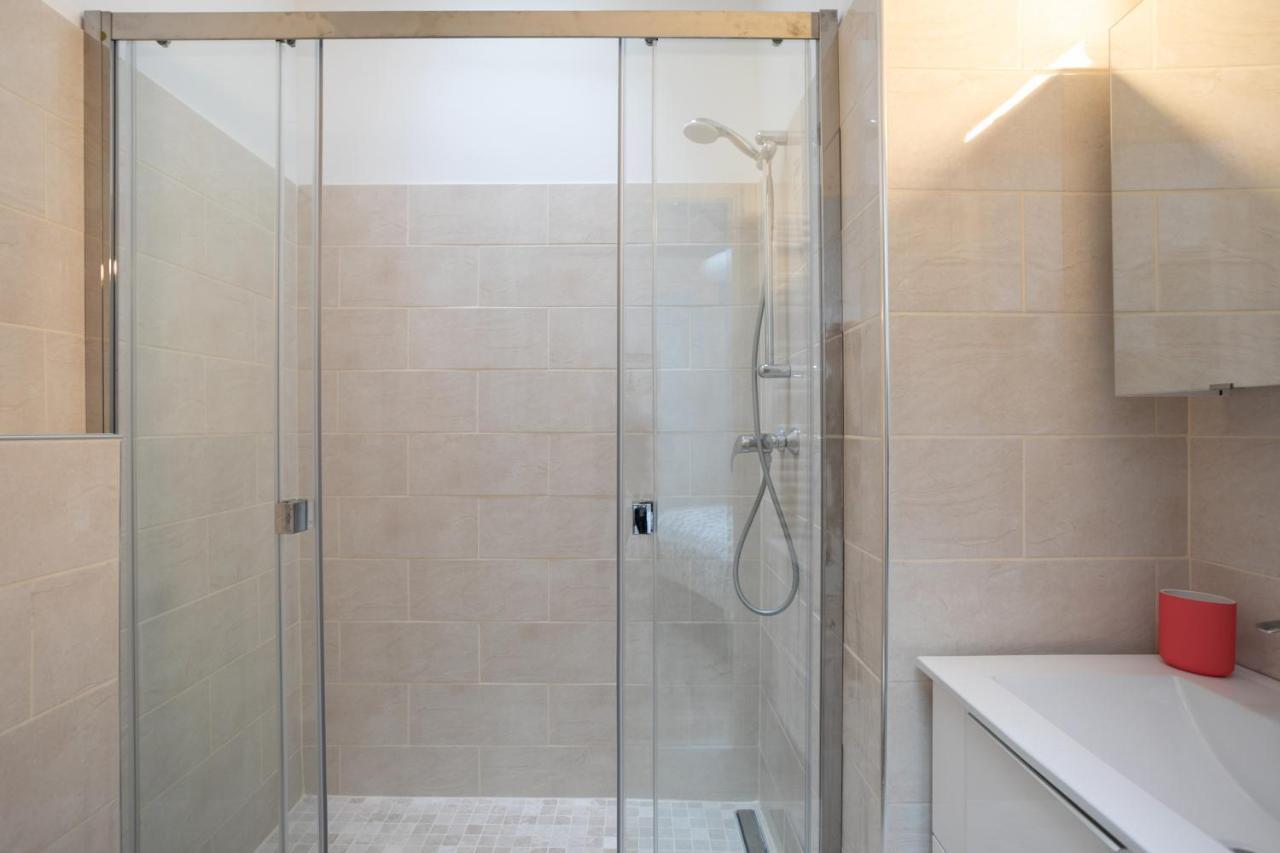 Top Apartment Elysee Ternes Paris Exterior photo